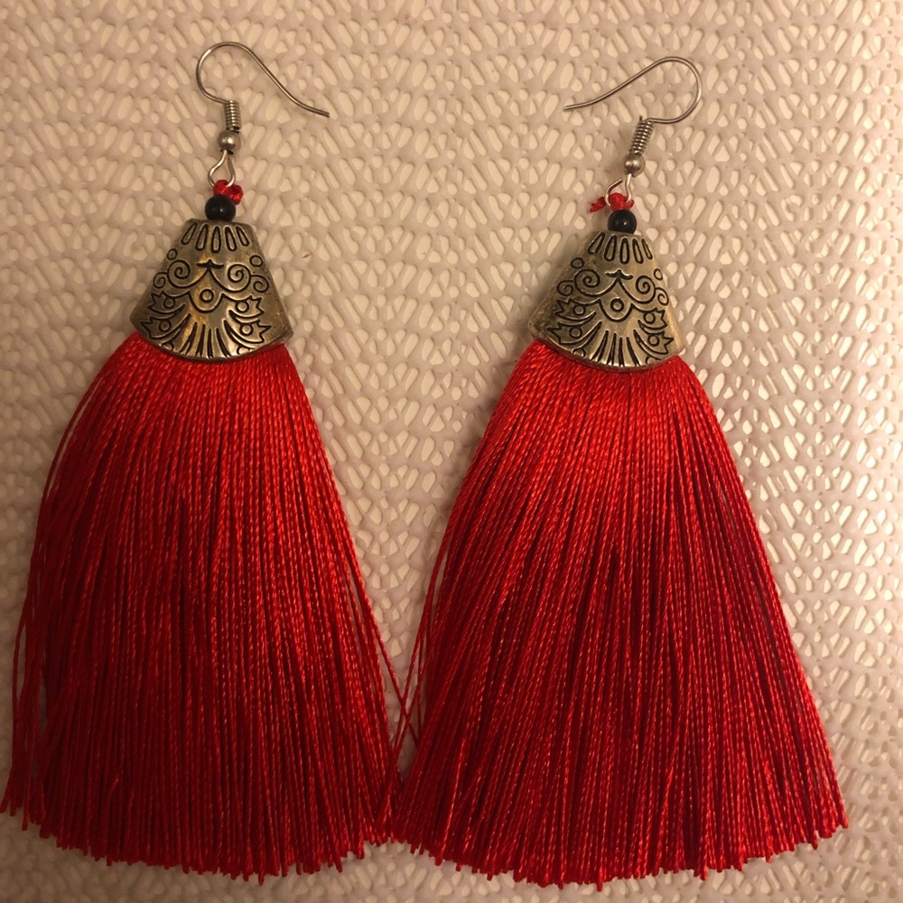 NWOT Beautiful Red Tassel Earrings
